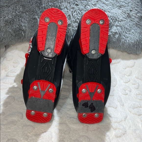 Tecnica Mach1 90 Men’s Black, Red, & White Ski Boots Size 25/25.5 300mm main image 13
